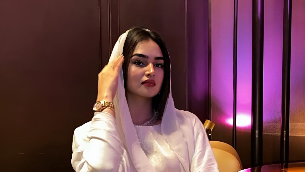 صیغه بجنورد 572 – تصویر شاخص معرفی خانم کد 572 برای صیغه موقت شرعی در بجنورد